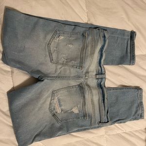 Id 23 jeans size 8. Mid rise. Like new.